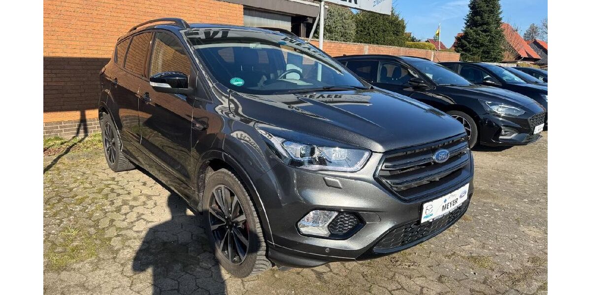 Ford Kuga 61.000 km 16.450 &euro; Nienburg 31582