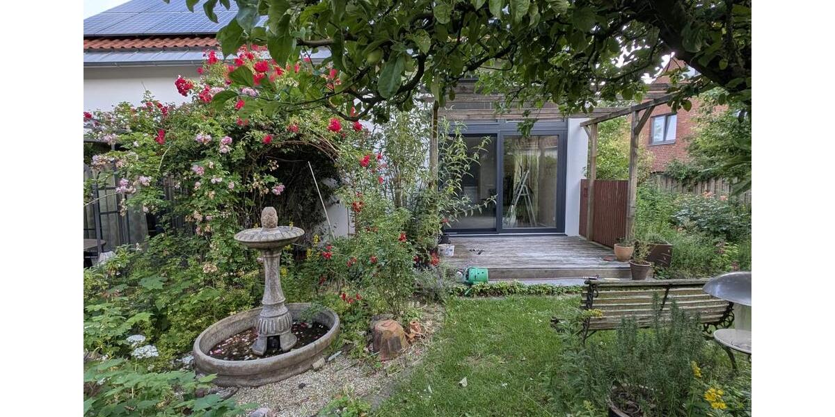 Einfamilienhaus mit Garten, Keller, Wärmepumpe & Photovoltaik 6 zimmer