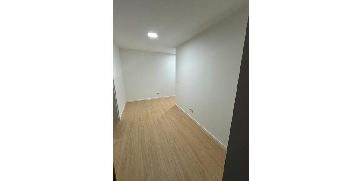 Etagenwohnung Marburg Marbach - 3 Zimmer, 90 m&sup2;, 1.150&euro; | Angebot:26342875