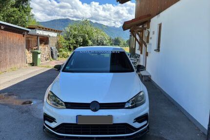 VW Golf 85.000 km 27.250 € Lenggries 83661