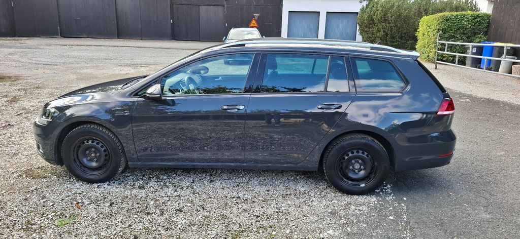 VW Golf 108.000 km 15.500 € Hornburg 38315