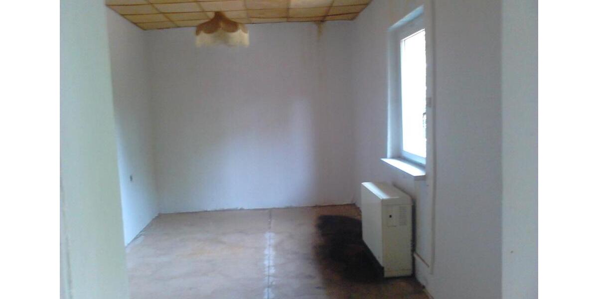 Einfamilienhaus Bad Liebenwerda - 7 Zimmer, 172 m&sup2;, 150.000&euro; | Angebot:26040330