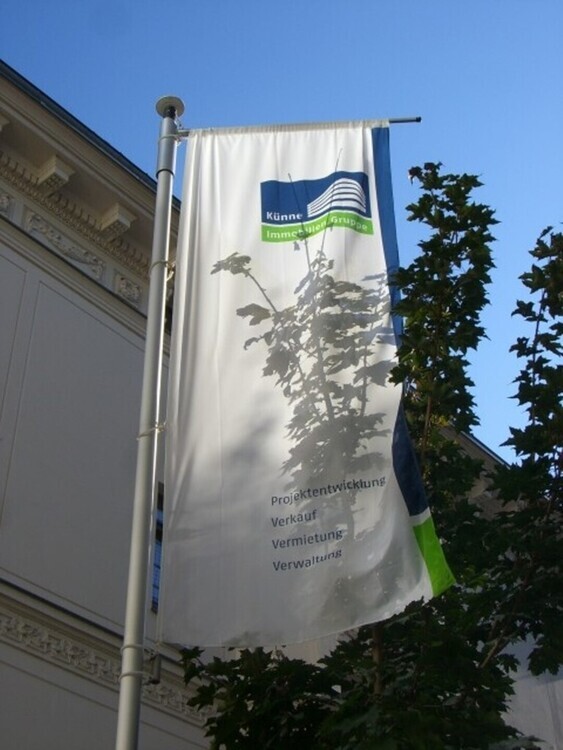 Großzügiges Baugrundstück mit Umnutzungspotenzial zu Wohnraum