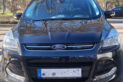 Ford Kuga 151.814 km 8.600 &euro; Unna 59425