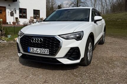 Audi Q3 146.700 km 23.499 &euro; Dorfen 84405