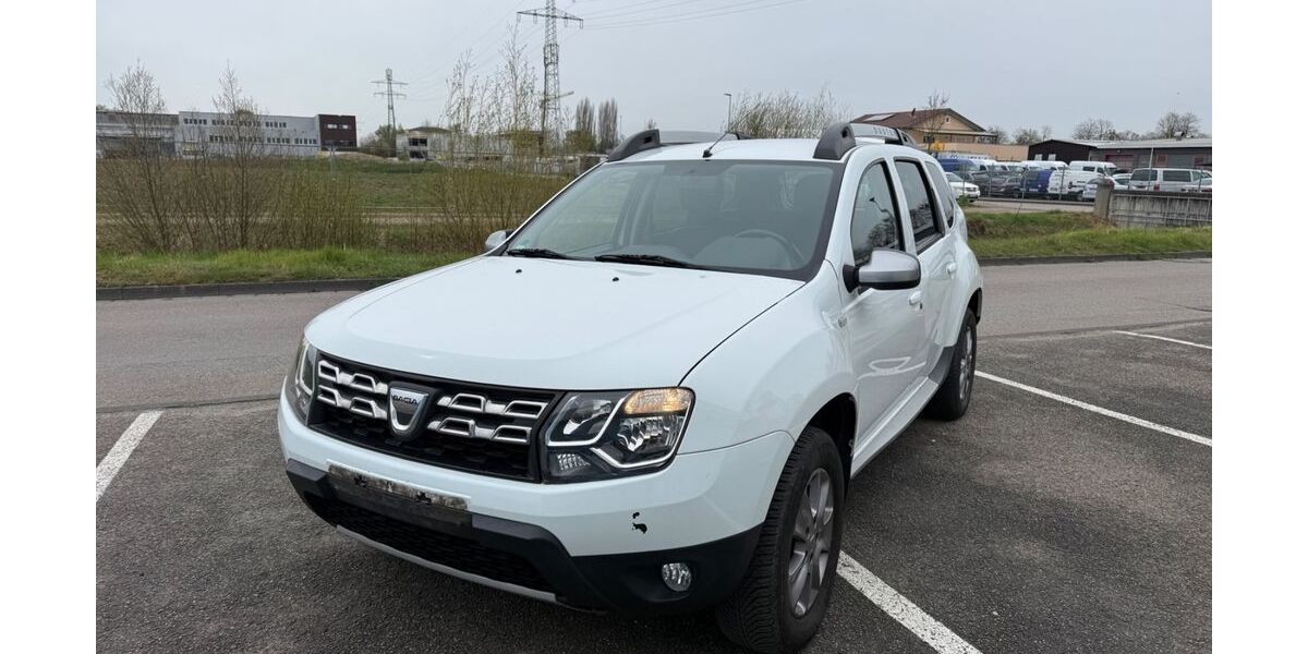 Dacia Duster 265.000 km 6.199 &euro; lahr 77933