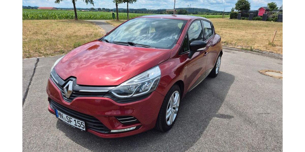 Renault Clio 159.000 km 5.900 &euro; Sontheim 87776
