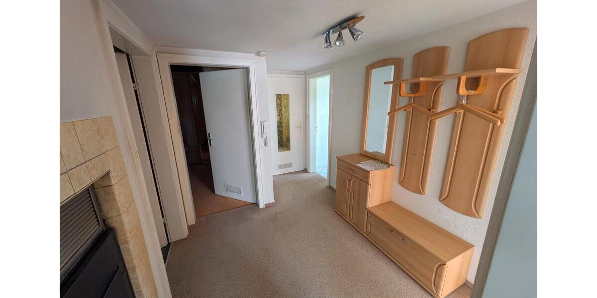 Einfamilienhaus Werneck - 9 Zimmer, 145 m&sup2;, 270.000&euro; | Angebot:26317029