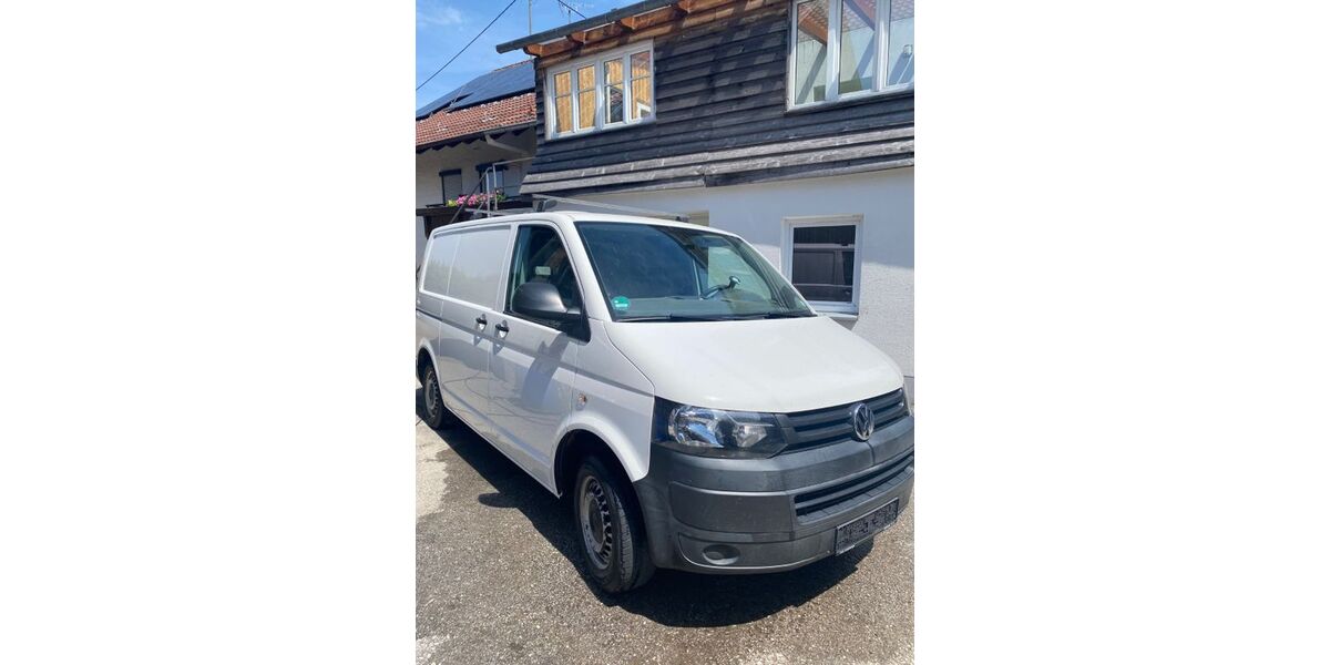 VW T5 Transporter 174.700 km 9.400 &euro; Denklingen 86920