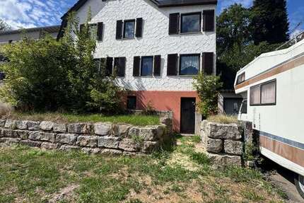 Haus Lorch - 7 Zimmer, 132 m&sup2;, 165.000&euro; | Angebot:27344799