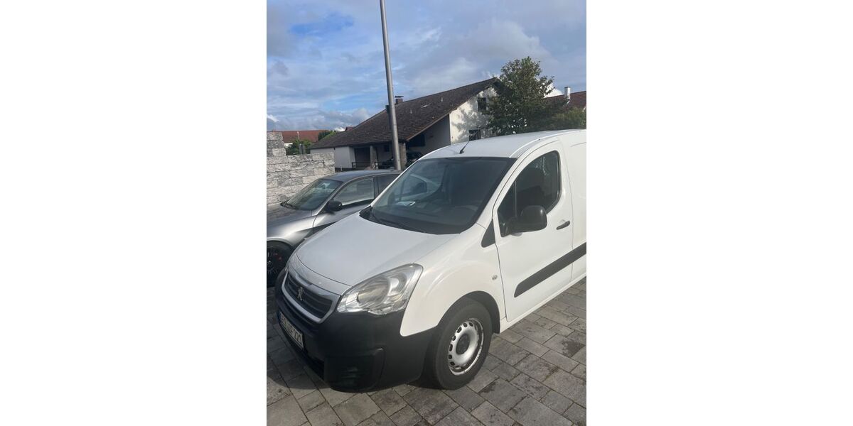 Peugeot Partner 182.000 km 5.500 &euro; Kandel 76870