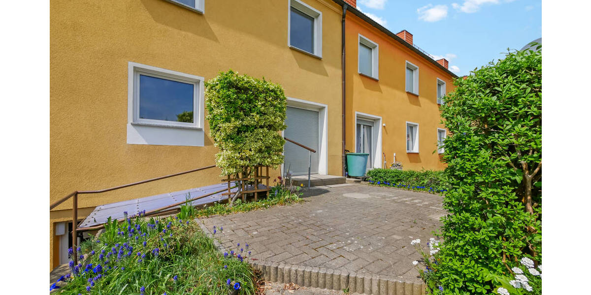 Reihenmittelhaus Stolpen - 5 Zimmer, 83 m&sup2;, 1.100&euro; | Angebot:26656826
