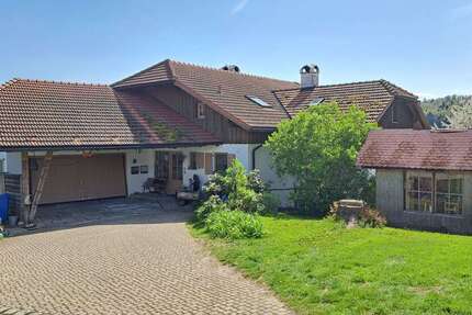 Haus zum Kaufen in Freyung 450.000 € 352 m² 11 zimmer