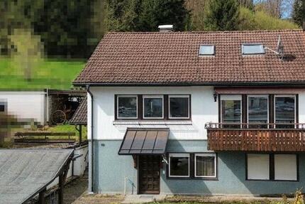 Haus Schönau im Schwarzwald - 8 Zimmer, 160 m&sup2;, 395.000&euro; | Angebot:26916786