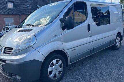 Renault Trafic 300.700 km 6.900 &euro; Ahrensfelde 16356