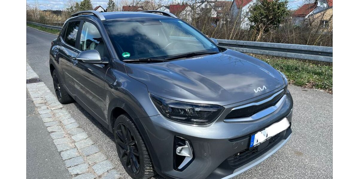 Kia Stonic 59.000 km 17.500 &euro; Burgthann 90559