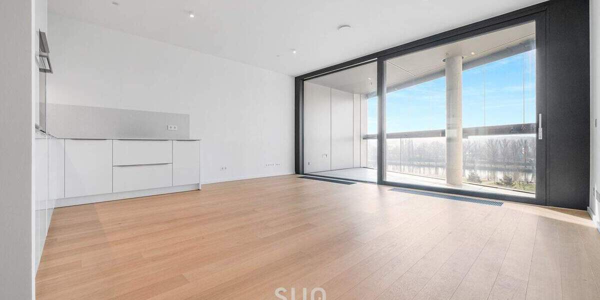 Etagenwohnung Frankfurt am Main Ostend - 2 Zimmer, 64 m&sup2;, 1.960&euro; | Angebot:25471138