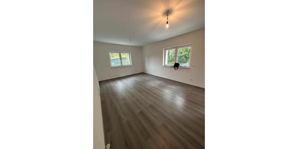 Erdgeschoßwohnung Nümbrecht - 2 Zimmer, 67 m&sup2;, 700&euro; | Angebot:24862667