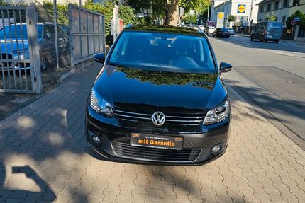 VW Touran 160.000 km 11.400 &euro; Offenbach 63071