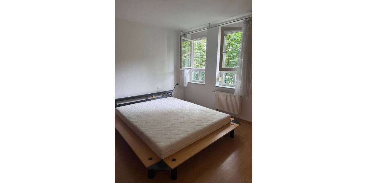 Zimmer Vaihingen an der Enz - 3 Zimmer, 80 m&sup2;, 1.075&euro; | Angebot:26318503
