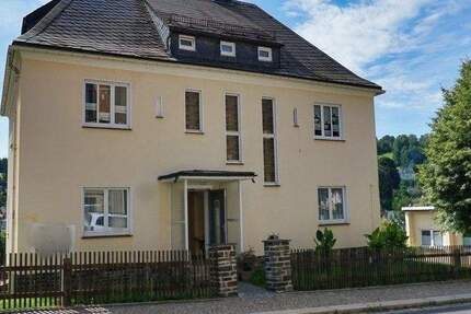Haus Markneukirchen - 9 Zimmer, 245 m&sup2;, 199.000&euro; | Angebot:24040754