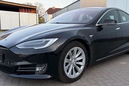 Tesla Model S 134.731 km 33.950 &euro; Oranienburg 16515