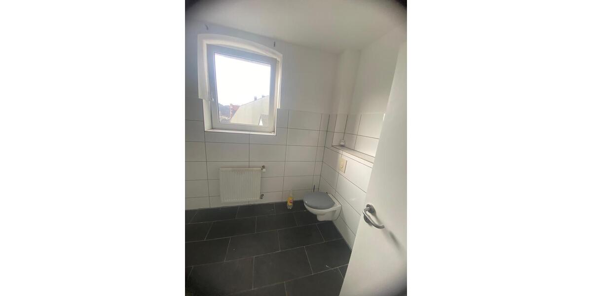Etagenwohnung Werdohl - 3 Zimmer, 86 m&sup2;, 500&euro; | Angebot:26386907