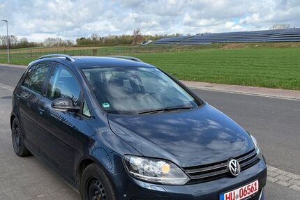 VW Golf 130.200 km 6.890 &euro; Hanau 63452