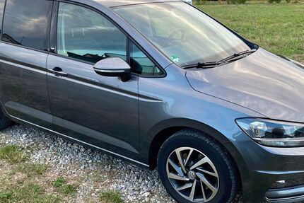 VW Touran 155.900 km 14.999 &euro; Geislingen 72351