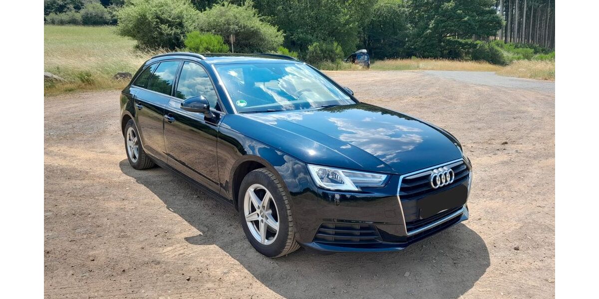 Audi A4 146.500 km 12.990 &euro; Dümpelfeld 53520