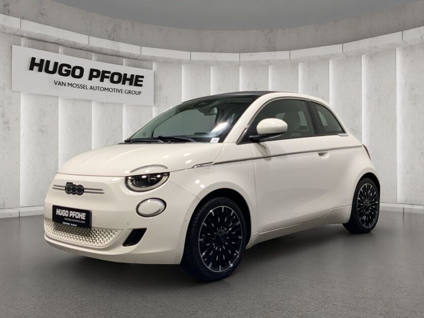 Fiat 500e 17.853 km 23.400 € Lübeck 23554
