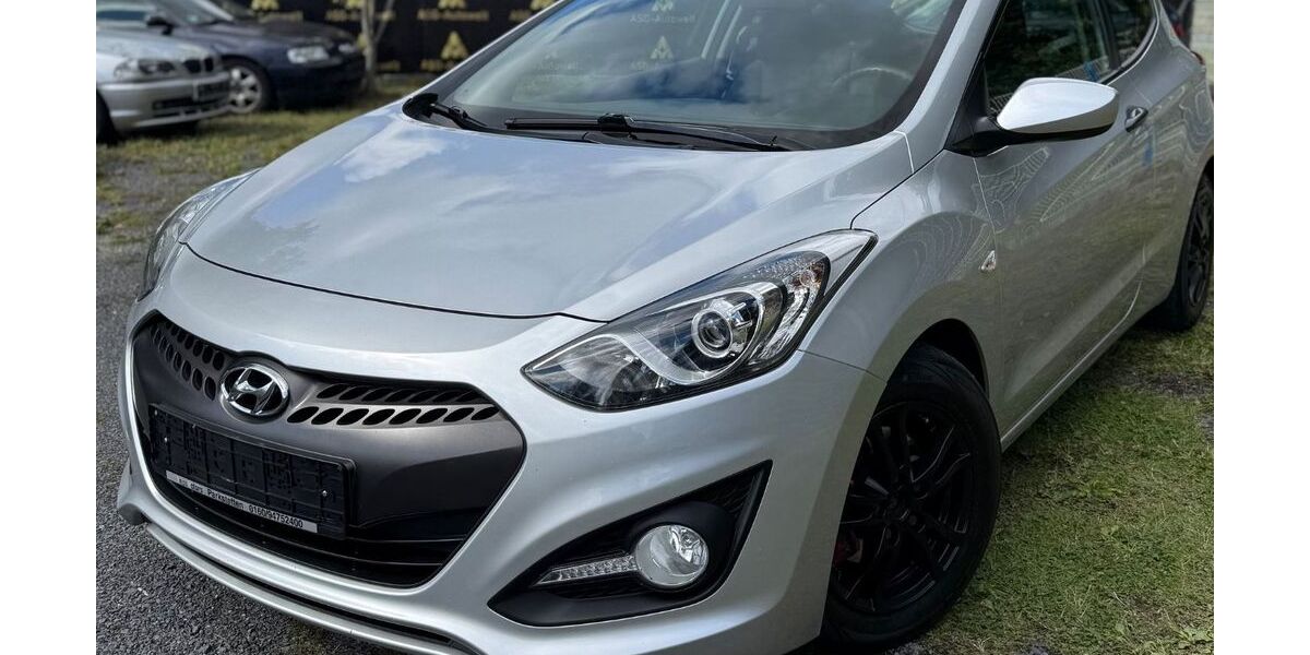 Hyundai i30 193.000 km 4.799 &euro; Müschenbach 57629