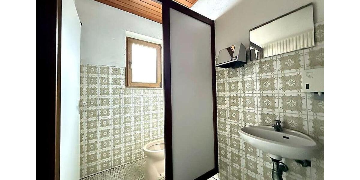 Einfamilienhaus Scheßlitz - 8 Zimmer, 315 m&sup2;, 169.000&euro; | Angebot:26636938