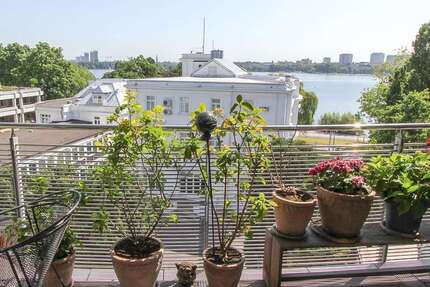 Wohnung zum Mieten in Hamburg 2.966,85 € 114 m² 3 zimmer