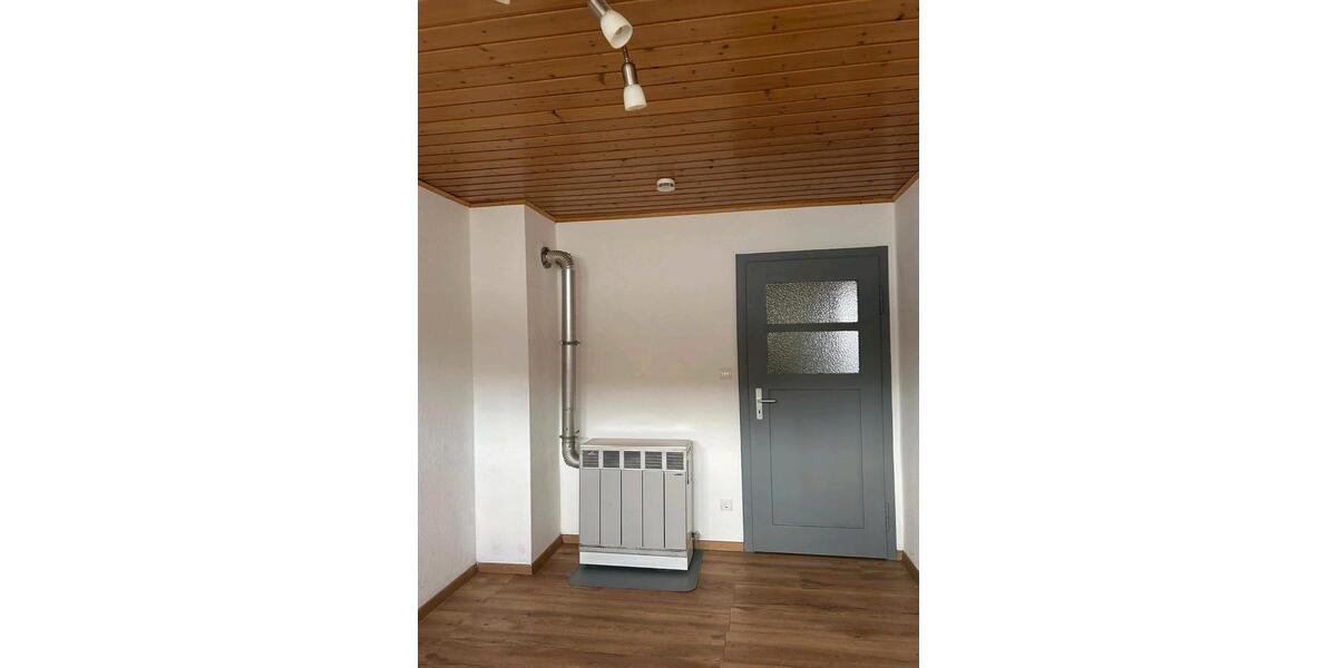 Dachgeschoßwohnung Lichtenfels - 4 Zimmer, 85 m&sup2;, 150.000&euro; | Angebot:26057932