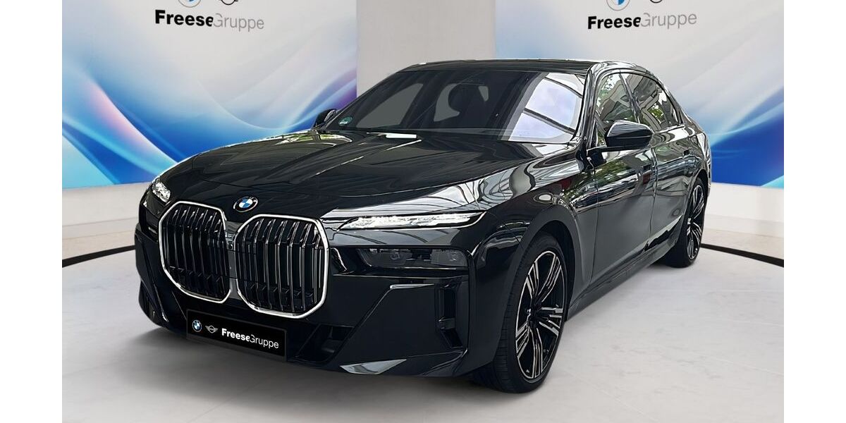 BMW 740 10.000 km 126.690 &euro; Oldenburg 26125