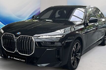 BMW 740 9.111 km 126.690 € Oldenburg 26125