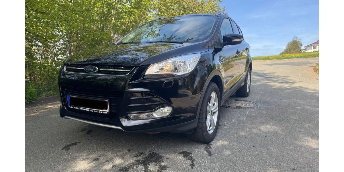 Ford Kuga 72.000 km 11.900 &euro; Osterode 37520