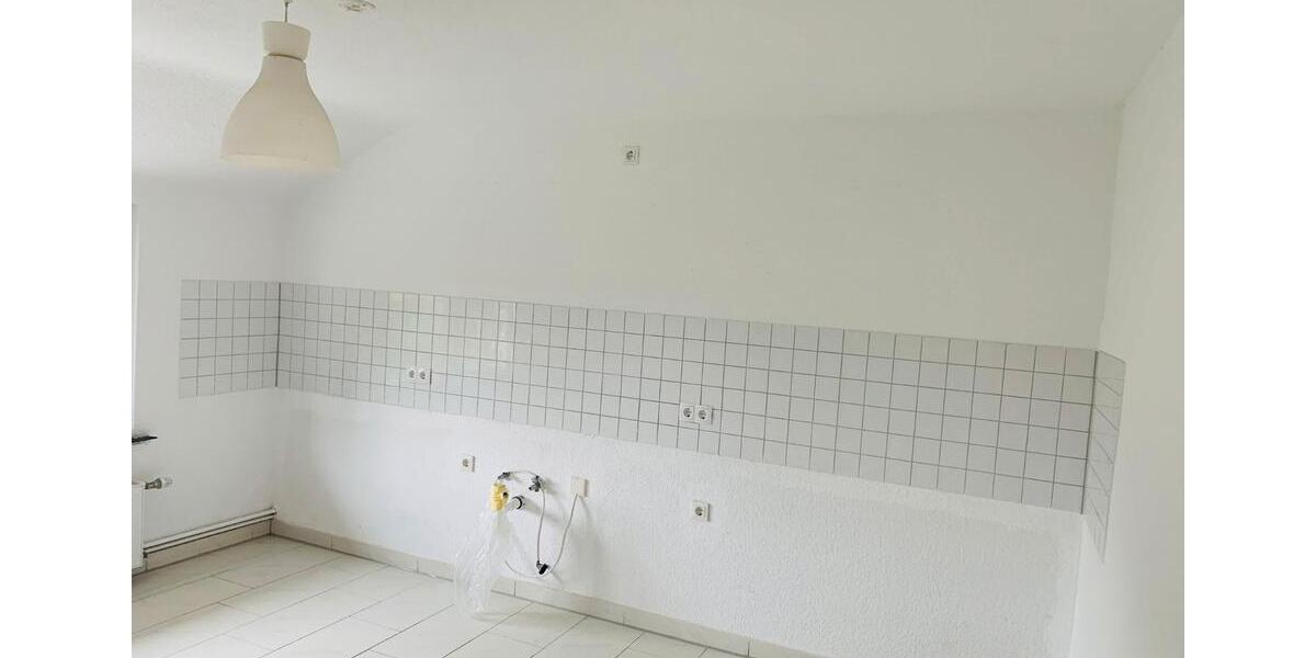 Etagenwohnung Wegberg - 2 Zimmer, 81 m&sup2;, 760&euro; | Angebot:26396527