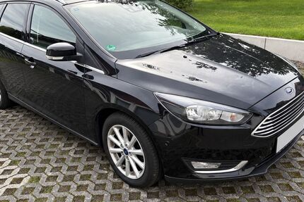 Ford Focus 104.000 km 7.400 &euro; Wartenberg 36367