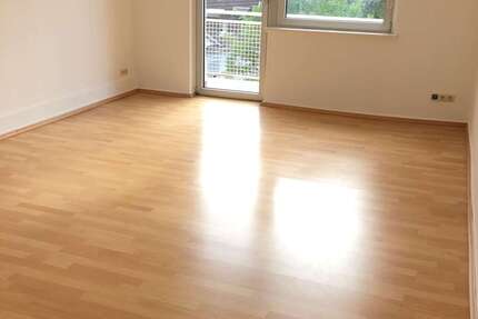 Wohnung Frankfurt am Main Ostend - 3 Zimmer, 85 m&sup2;, 1.340&euro; | Angebot:27098537