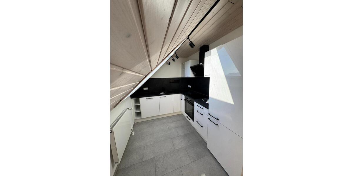 Dachgeschoßwohnung Bondorf - 2 Zimmer, 50 m&sup2;, 970&euro; | Angebot:26645498