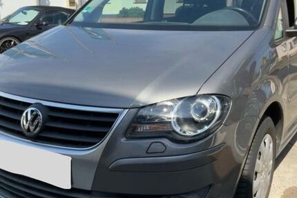 VW Touran 74.700 km 11.800 &euro; Dresden 01108