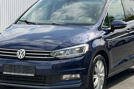 VW Touran 246.000 km 9.490 &euro; Offenbach am Main 63075