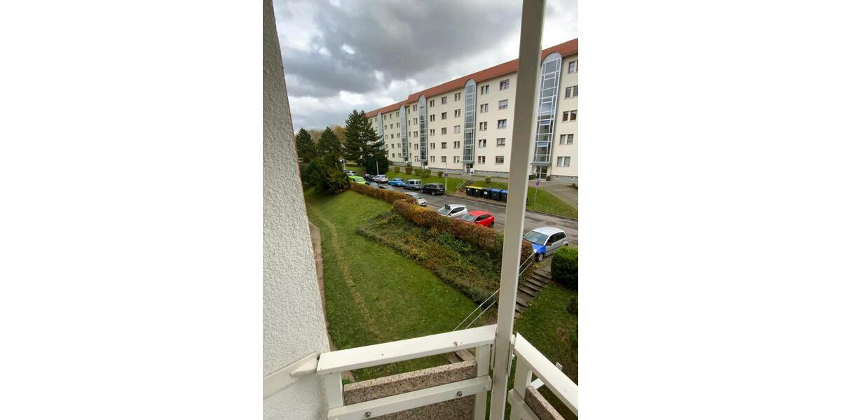 Etagenwohnung Eisenach - 4 Zimmer, 75 m&sup2;, 80.000&euro; | Angebot:27127704