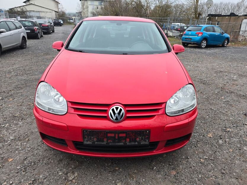VW Golf 263.078 km 1.200 € Limburg 65551