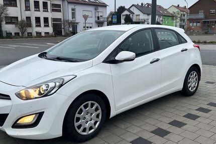 Hyundai i30 157.000 km 5.500 &euro; Landstuhl 66849