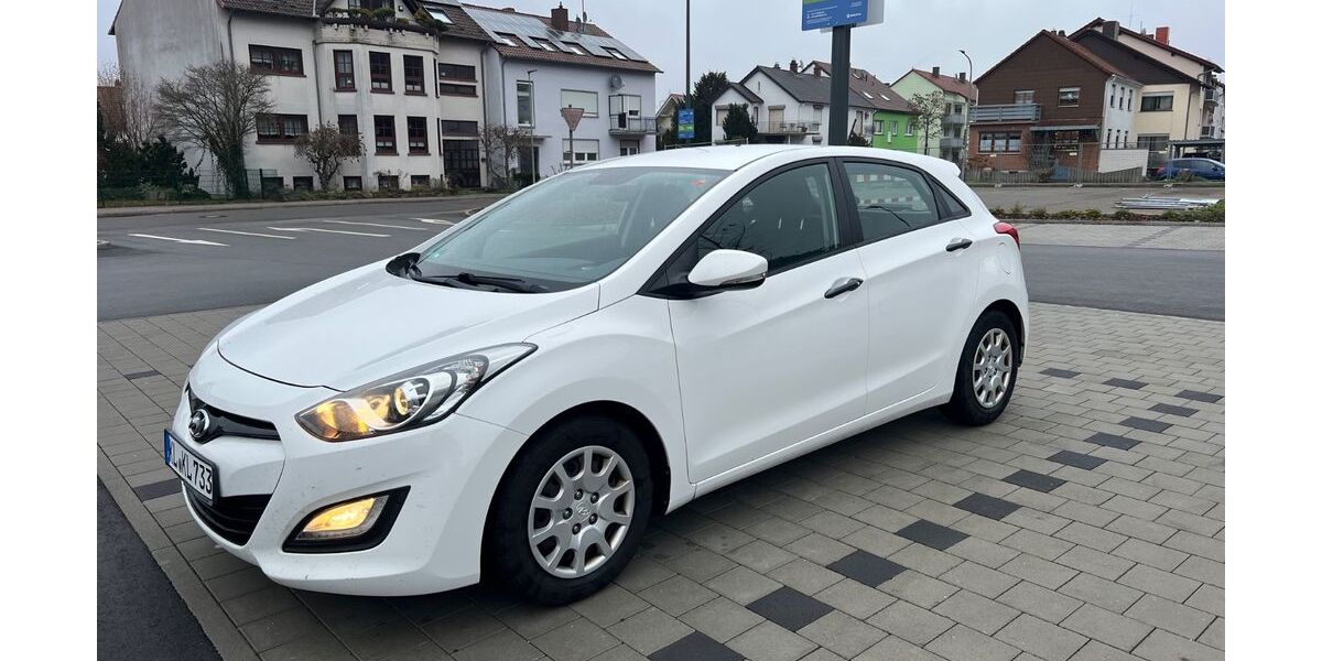 Hyundai i30 157.000 km 5.500 &euro; Landstuhl 66849