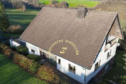 Haus Windeck - 10 Zimmer, 300 m&sup2;, 349.000&euro; | Angebot:26048486