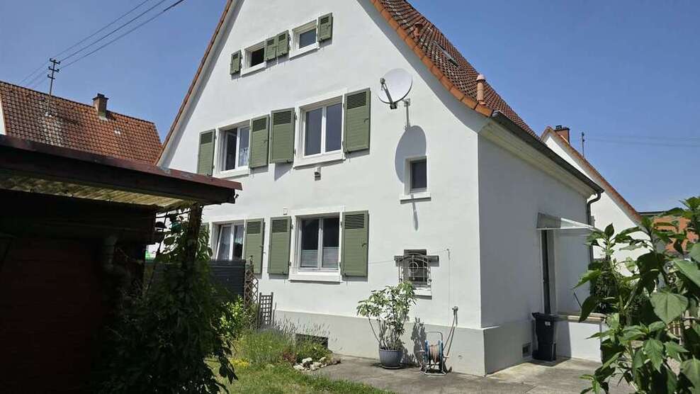 Haus zum Kaufen in Weil am Rhein 490.000 € 100 m²